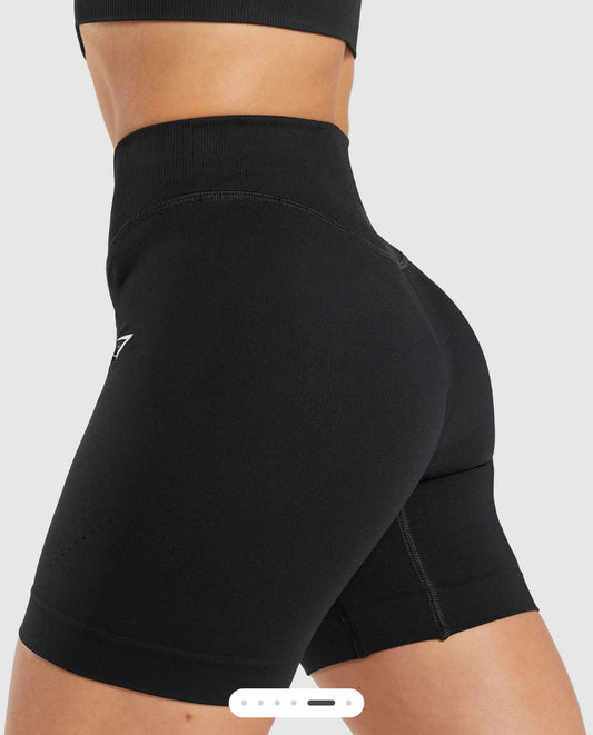 Short "Power Fit"