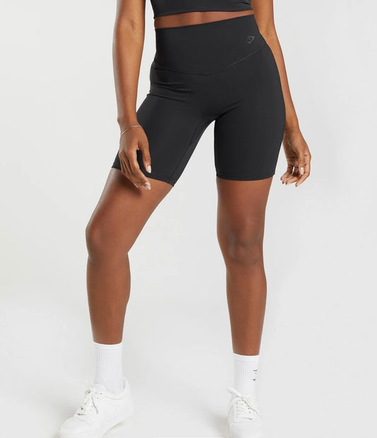 Short "Power Fit"